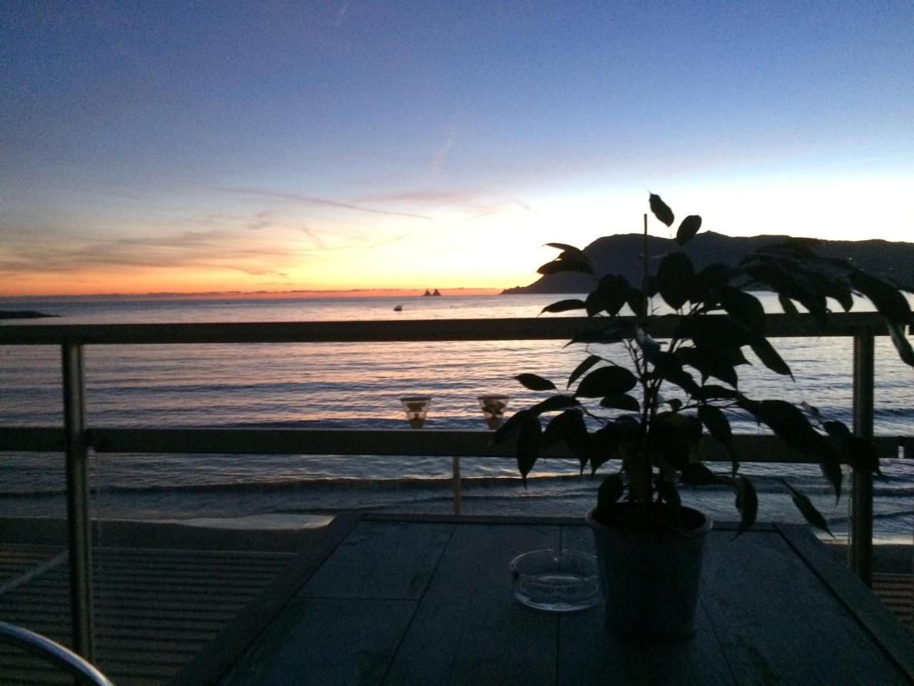 Le Cannier Hotel La Seyne-sur-Mer Exterior foto